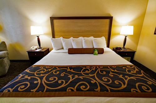 Hotel Heritage Inn