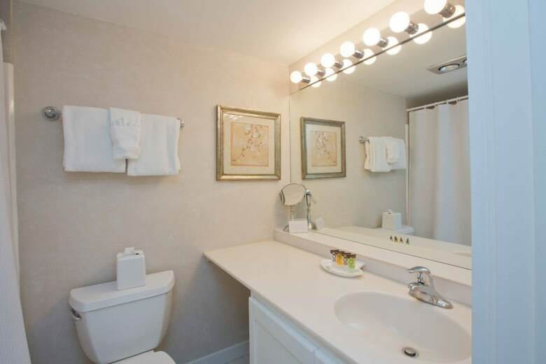 1br Topnotch Condo