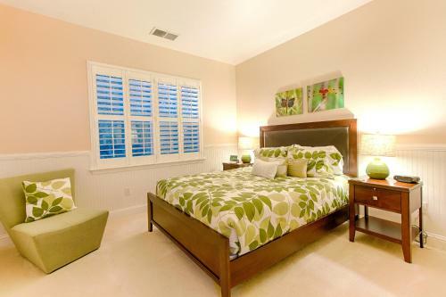 Spacious Santa Rosa House
