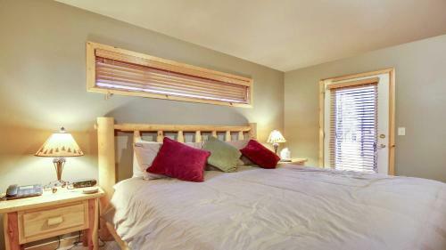 Topflite 14 Four-bedroom Home