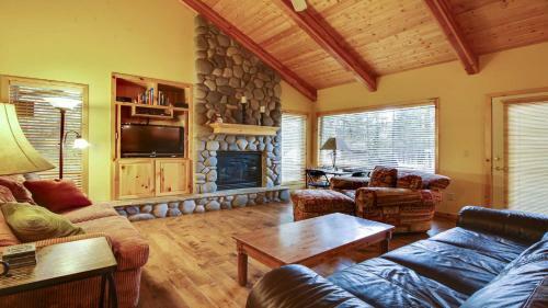 Topflite 14 Four-bedroom Home