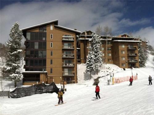 Storm Meadows East Slopeside - Se066