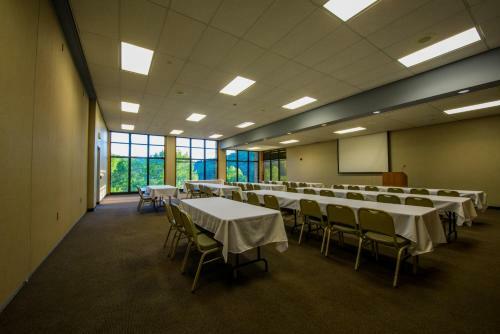 Buckhorn Lake State Resort Park