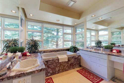 Meadowridge Retreat