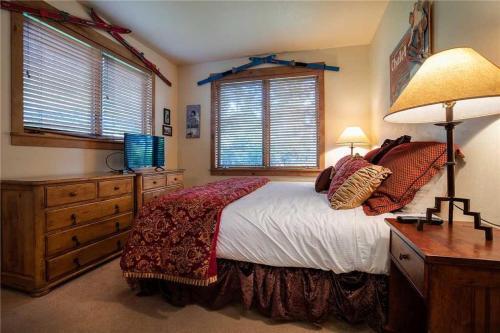 2108 Timberline Lodge, Trappeur's Crossing