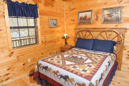 Bama Bear's Den