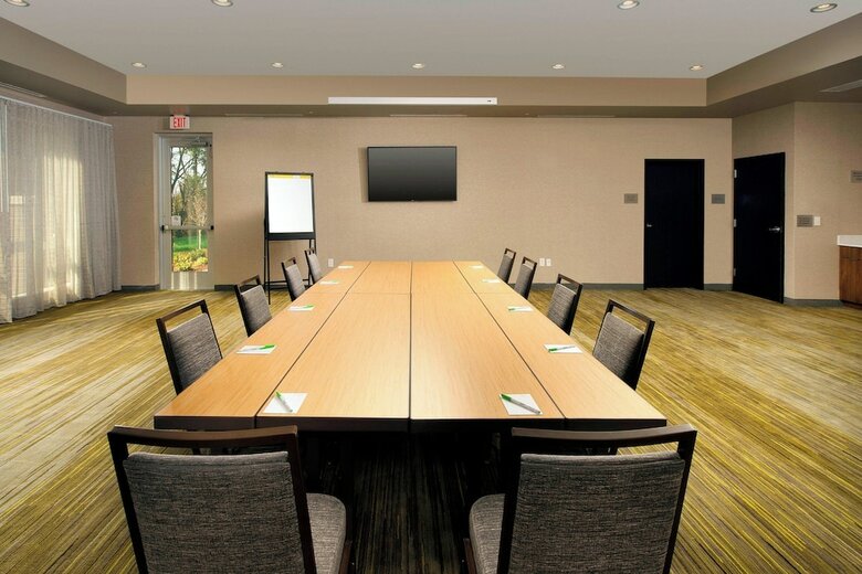 Hotel Courtyard By Marriott Nashville Se/murfreesboro