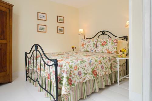 Staveleigh House Bed And Breakfast
