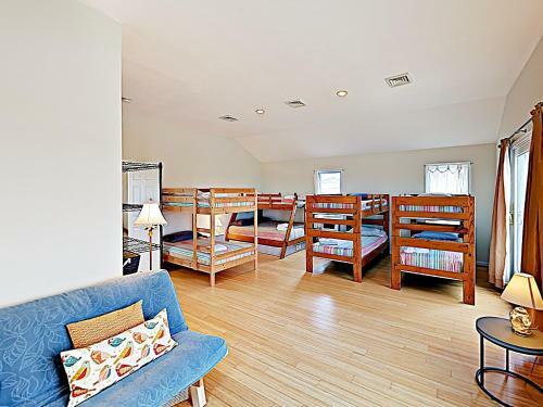 Oceanview Buzzards Bay Getaway