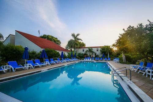 Apartamento East Gulf Condo #442