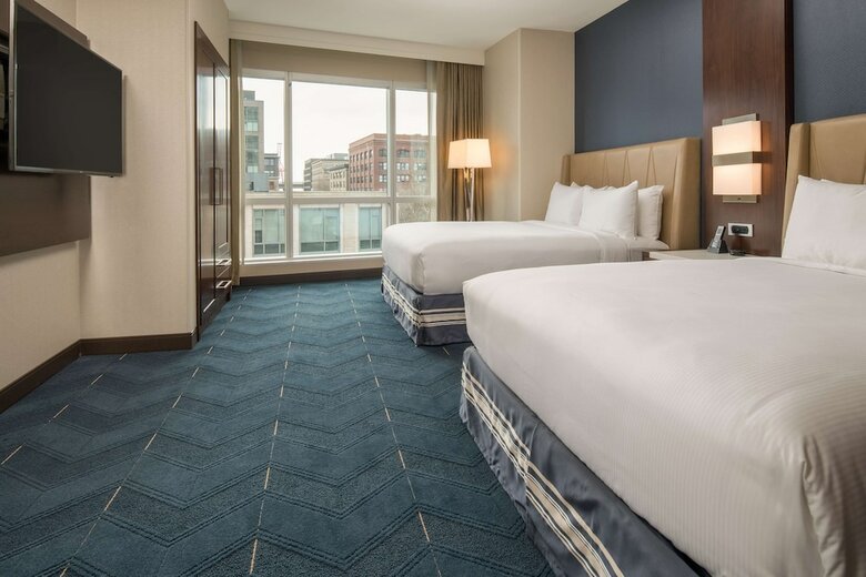 Hotel Embassy Suites By Hilton Seattle Downtown Pioneer Square