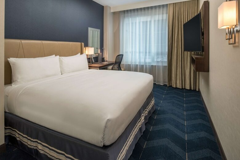 Hotel Embassy Suites By Hilton Seattle Downtown Pioneer Square