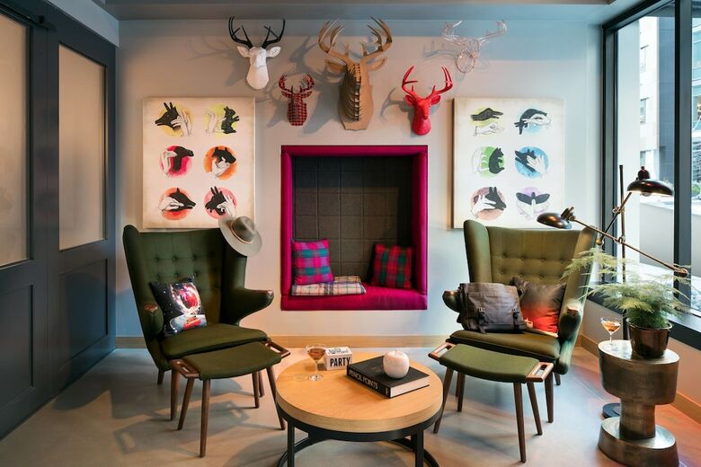 Hotel Moxy Seattle Downtown