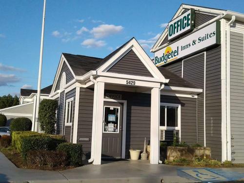 Motel Budgetel Inn & Suites-birmingham East