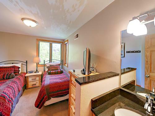 Carriage Apartment 135