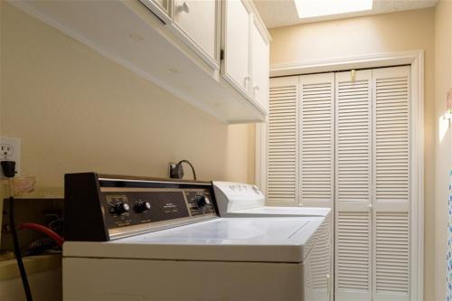Apartamento Costa Bella Atrium Condo