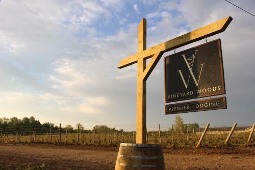 Lodge Vineyard Woods