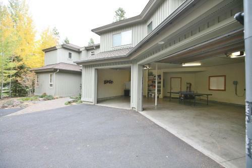 Vine Maple-golf View-5br/4.5ba