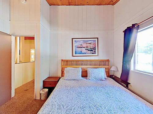 3689 Spruce Ave Home