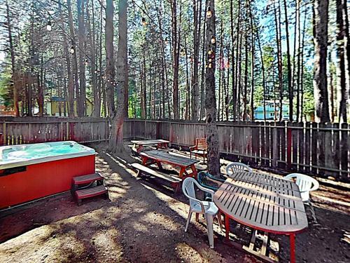 3689 Spruce Ave Home