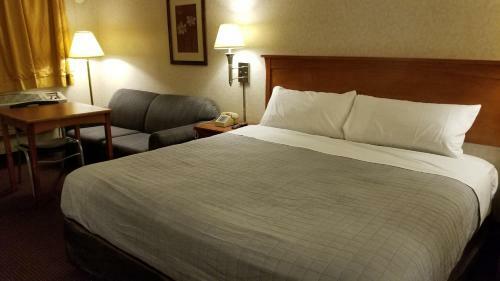 Motel Port Of Tacoma Inn