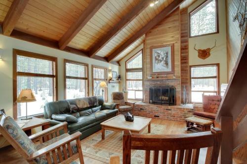 Cabin In The Pines - Black Butte Ranch Sm 144
