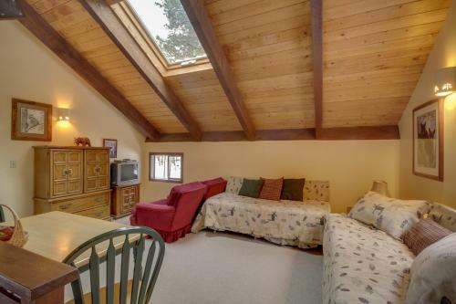 Cabin In The Pines - Black Butte Ranch Sm 144
