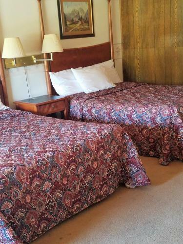 Posada High Meadows Inn