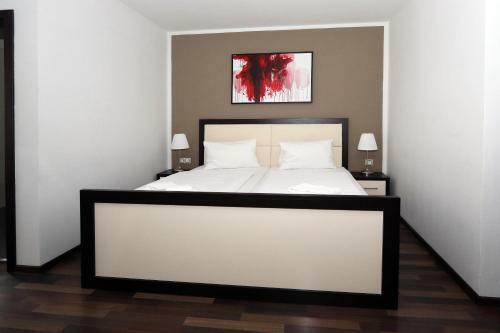 Hotel Corona