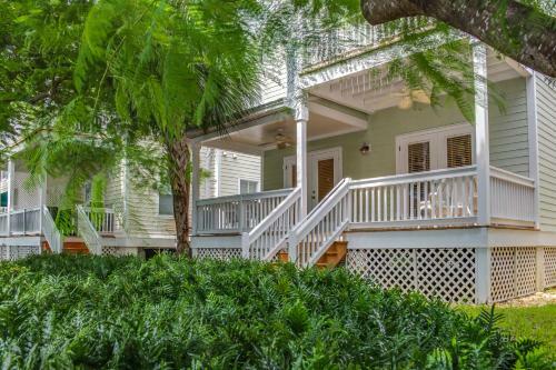 Hemingway Hideaway