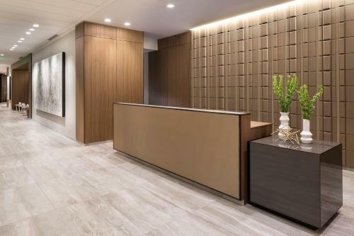 AC Hotel By Marriott Bloomington Mall Of America