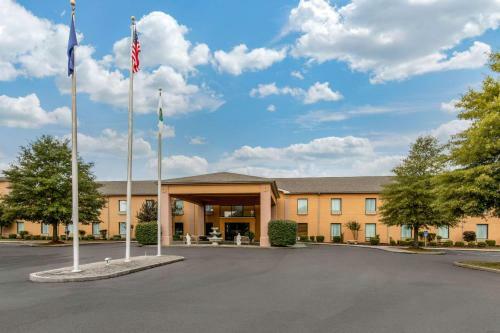Hotel Quality Inn & Suites Benton - Draffenville
