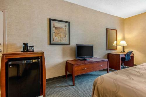 Hotel Quality Inn & Suites Benton - Draffenville