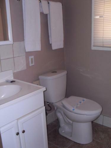 Motel Budget Inn Of Boron