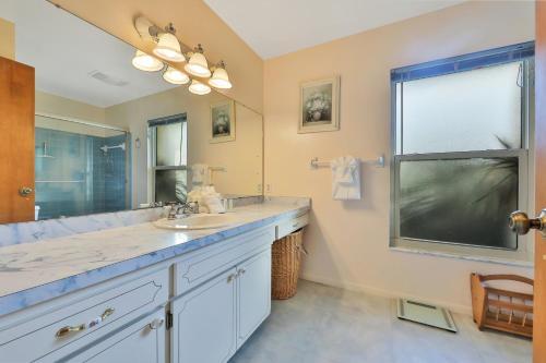 Oak Grove Oasis