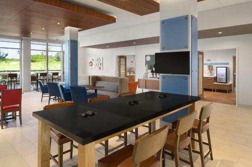 Hotel Holiday Inn Express & Suites Duluth North - Miller Hill