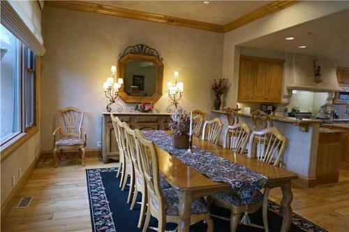 Snowmass Village Owl Creek Townhomes
