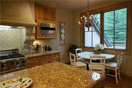 Snowmass Village Owl Creek Townhomes