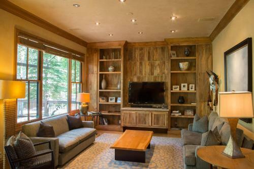 Snowmass Village Owl Creek Townhomes