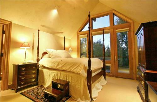 Snowmass Village Owl Creek Townhomes