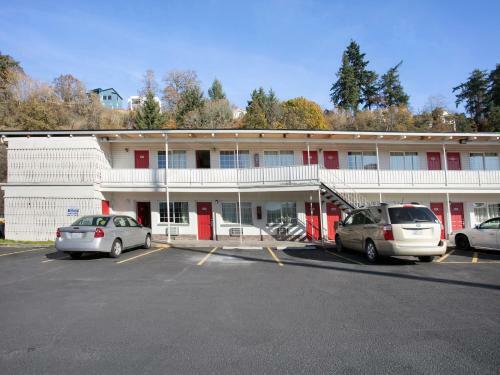 Motel Oyo Hotel Kalama