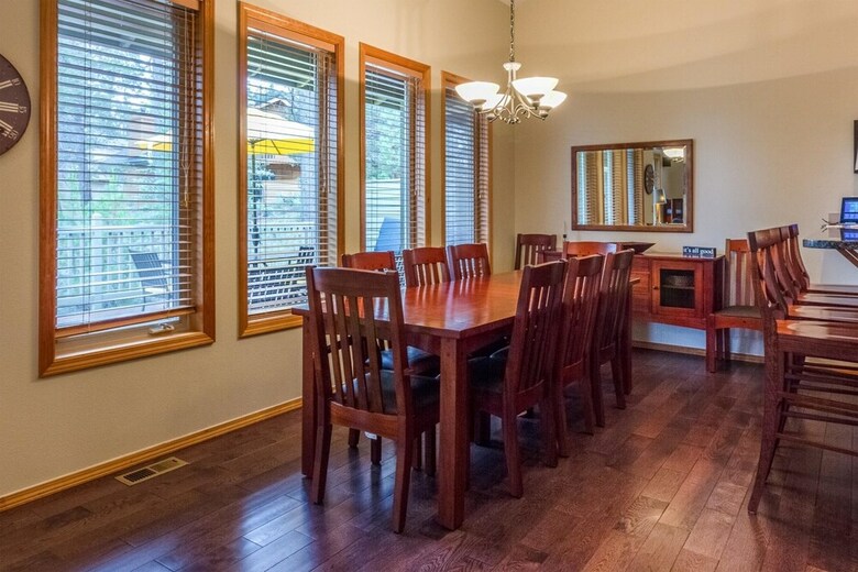 Tan Oak 36