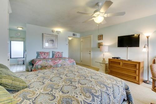Marina Retreat