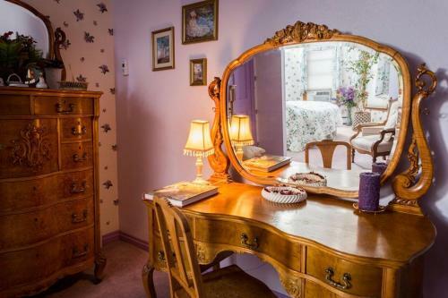 Bed & Breakfast Berthoud Inn & Events
