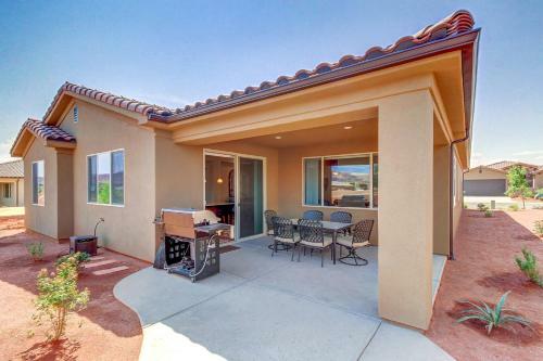 Red Rock Ranch Retreat: Paradise Village #10