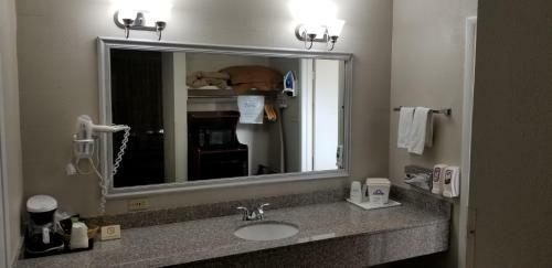 Hotel Days Inn & Suites By Wyndham Trinidad