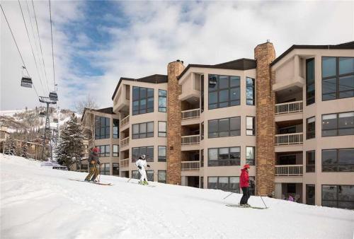 Chateau Chamonix - Cx343