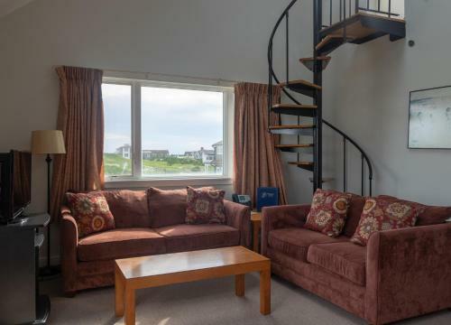 Hotel Windward Shores
