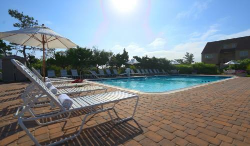 Hotel Windward Shores