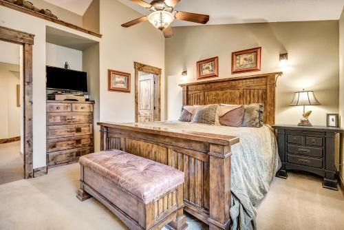 13 Vine Maple Home
